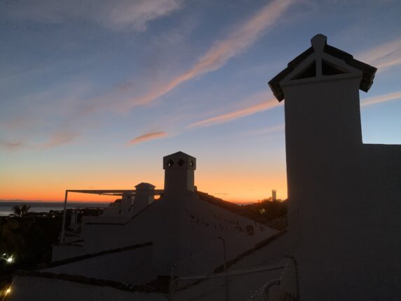 Image 42 of 42 - Beautiful townhouse in the heart of Calahonda with stunning sea views and roof top terrace