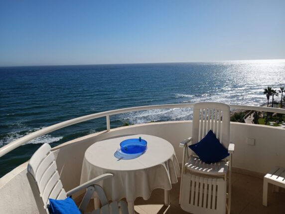 Image of property V416: Rare opportunity! Beachfront apartment in Calahonda with most spectacular views