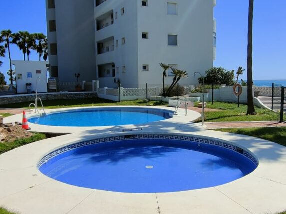 Image 8 of 19 - Rare opportunity! Beachfront apartment in Calahonda with most spectacular views