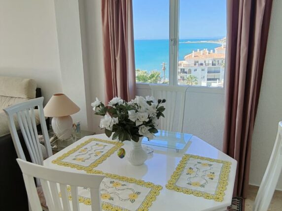 Image 16 of 19 - Rare opportunity! Beachfront apartment in Calahonda with most spectacular views