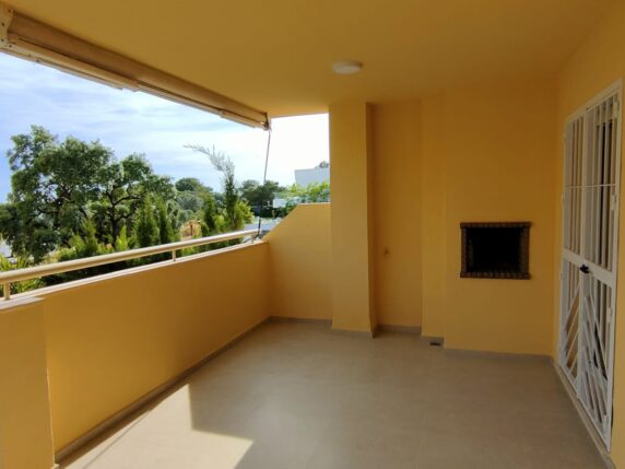 Image 3 de 14 - Magnifique appartement moderne et entièrement rénové, situé à quelques pas de la plage