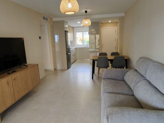 Image 5 de 14 - Magnifique appartement moderne et entièrement rénové, situé à quelques pas de la plage