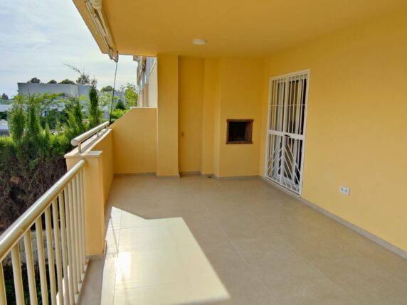Image 4 de 14 - Magnifique appartement moderne et entièrement rénové, situé à quelques pas de la plage