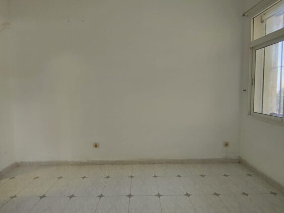 Image 23 of 25 - Semi-detached villa in central location with separate apartment on a large plot with beautiful views 
